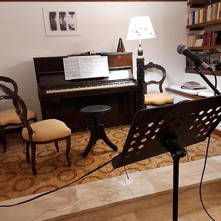 Invit Arti B&B Capoterra Εξωτερικό φωτογραφία