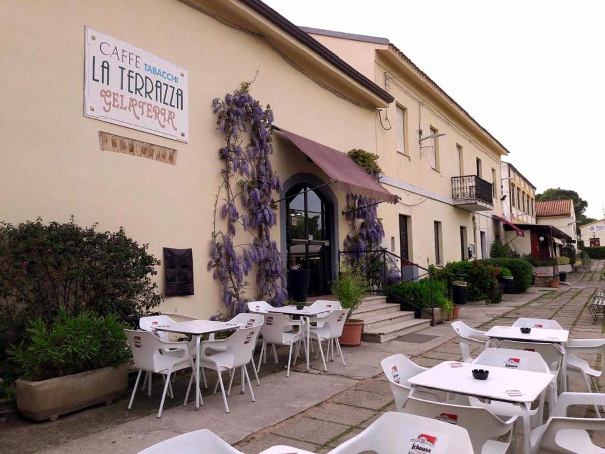Invit Arti B&B Capoterra Εξωτερικό φωτογραφία