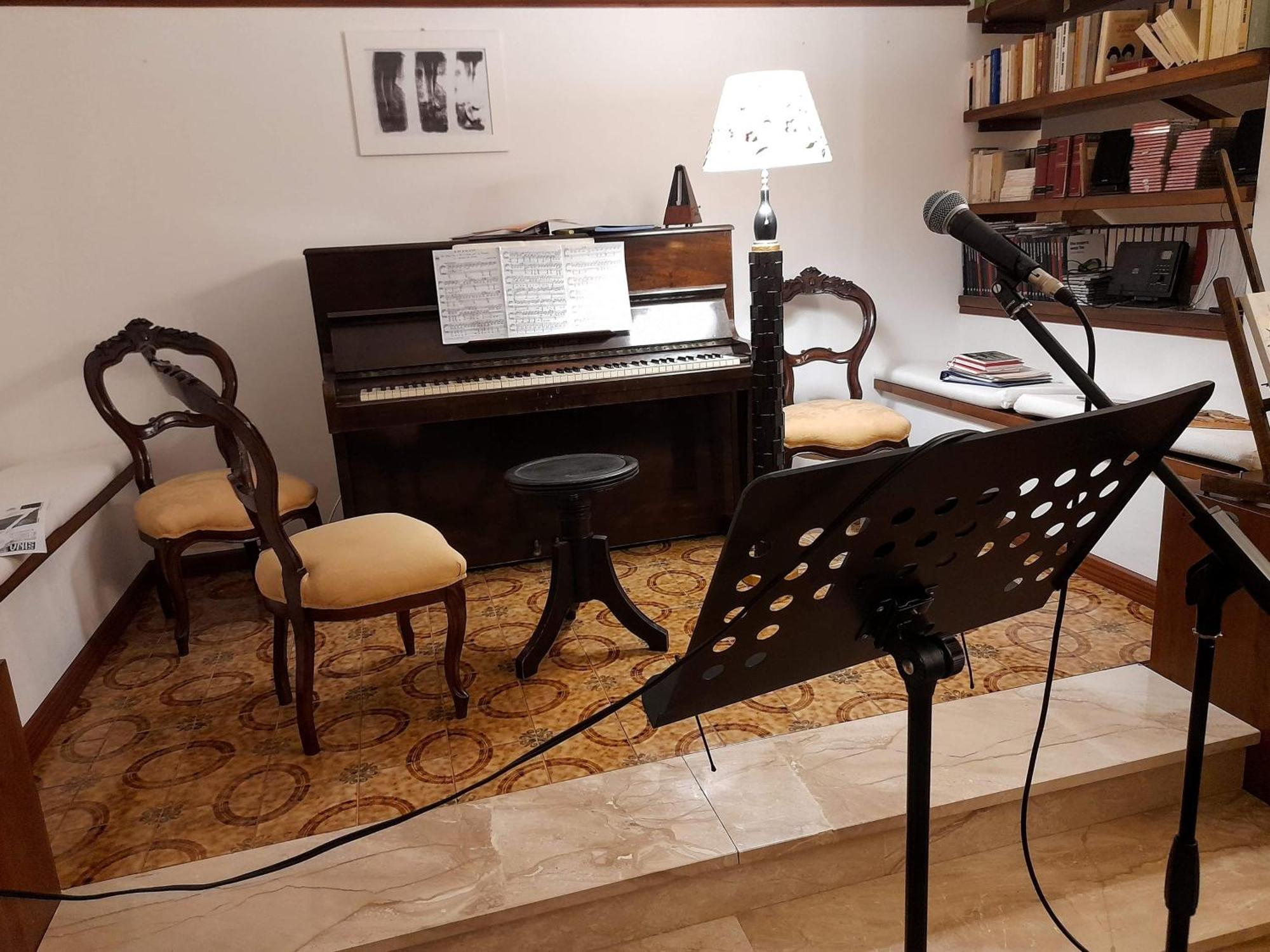Invit Arti B&B Capoterra Εξωτερικό φωτογραφία